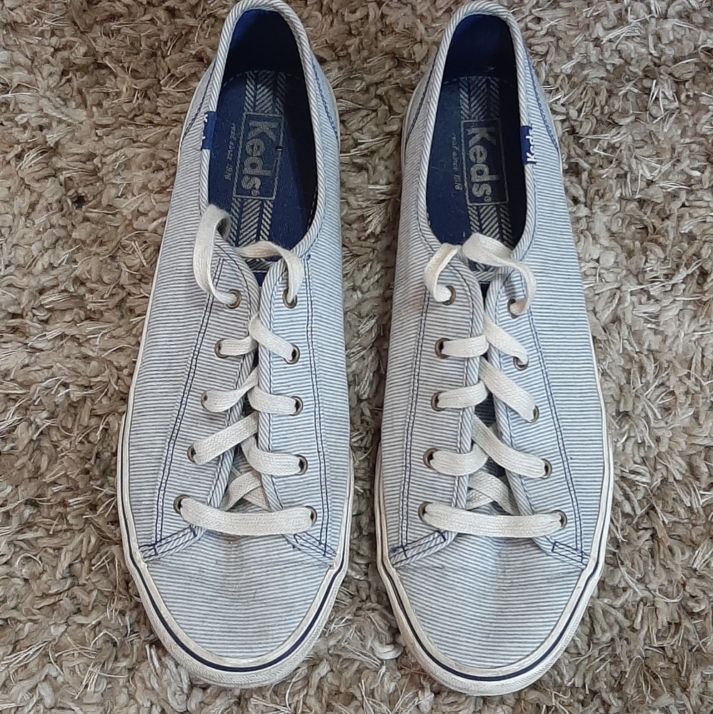 Keds Women's Classic Navy & White Striped Lace-Up Shoes Size 10